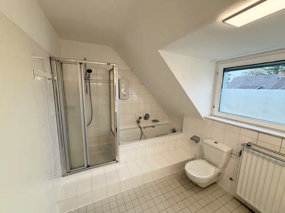3 Zimmer Wohnung mit 100 m² in Mönchengladbach – Bild 9