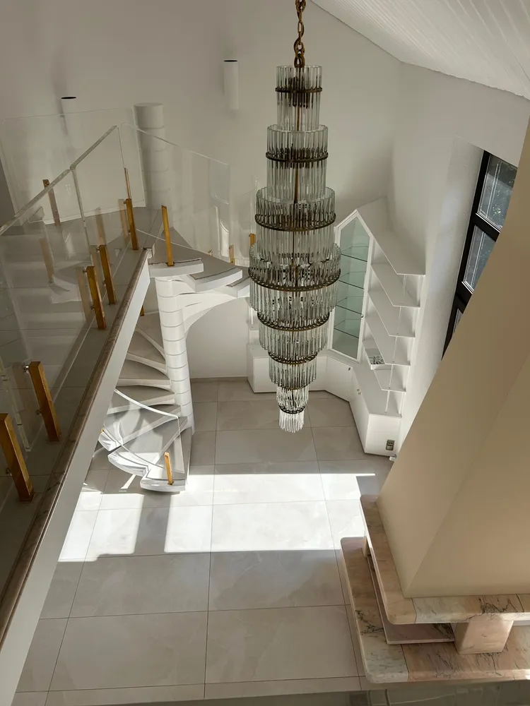 4 Zimmer Wohnung mit 162 m² in Wiesbaden – Bild 2