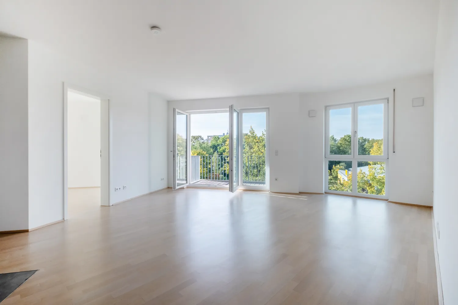 4 Zimmer Wohnung mit 98 m² in Berlin – Bild 2