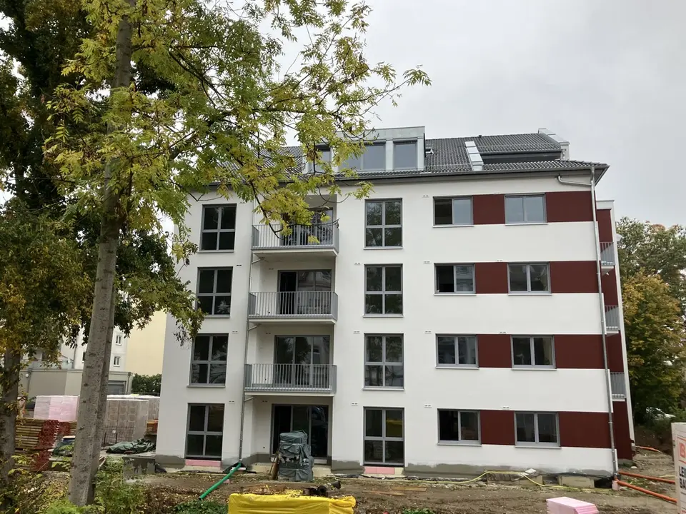 4 Zimmer Wohnung mit 107 m² in Gera – Bild 3