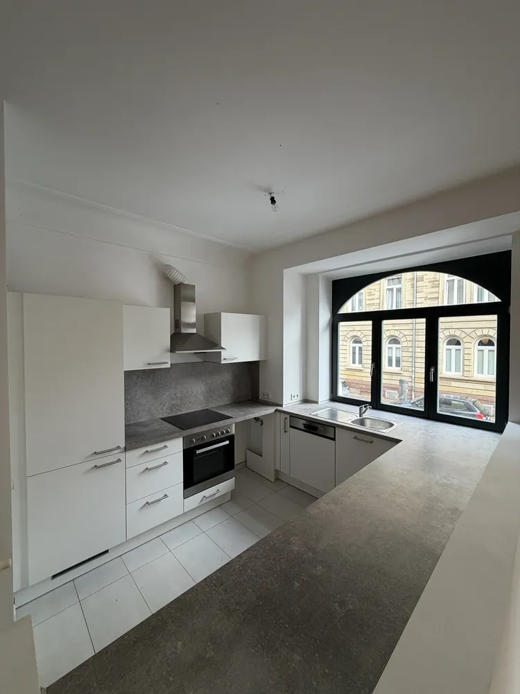 2 Zimmer Wohnung mit 77 m² in Stuttgart – Bild 3