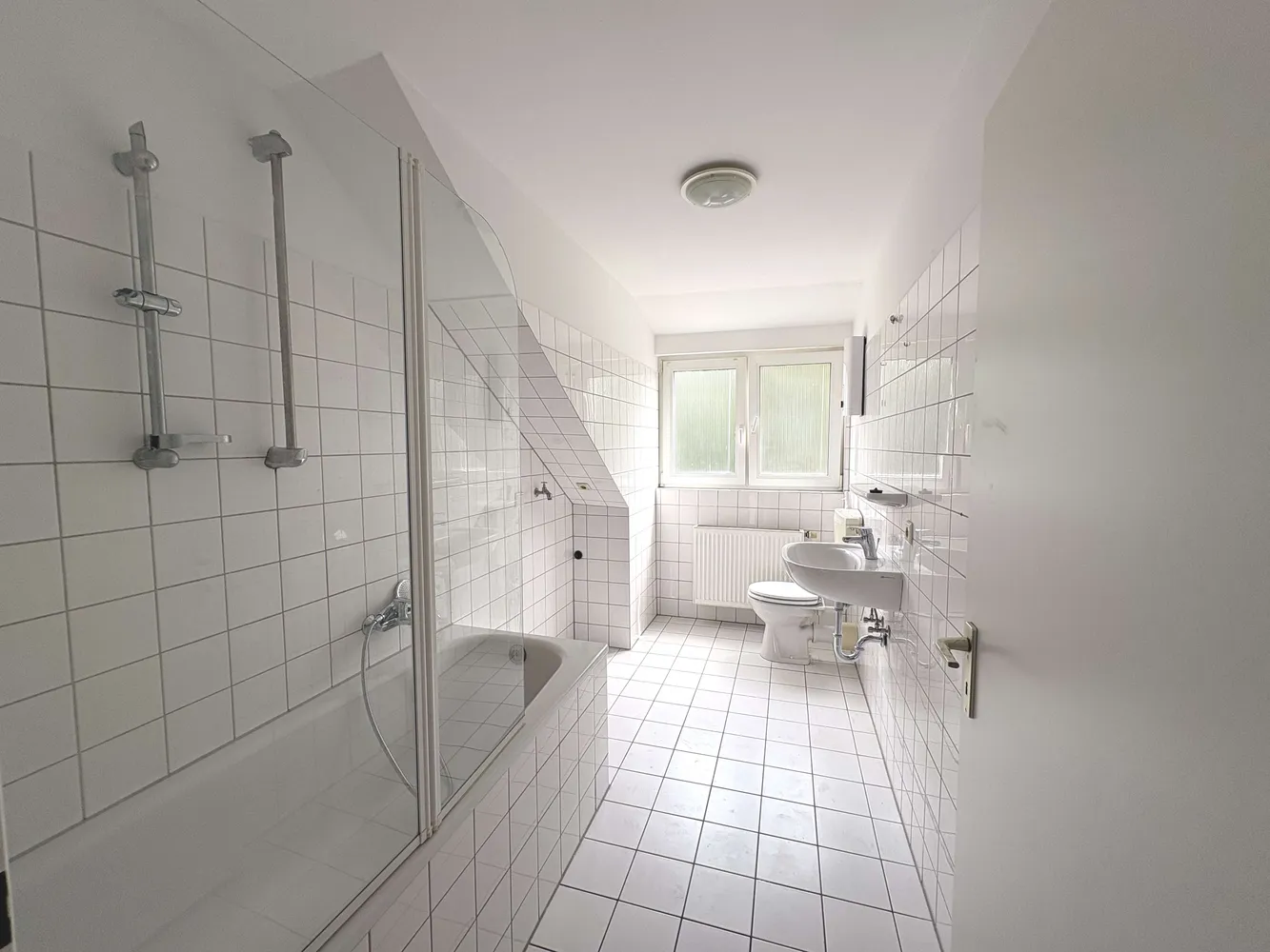 2 Zimmer Wohnung mit 76 m² in Köln – Bild 7