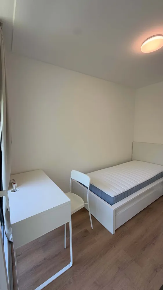 WG-Zimmer mit 8 m² in München – Bild 1
