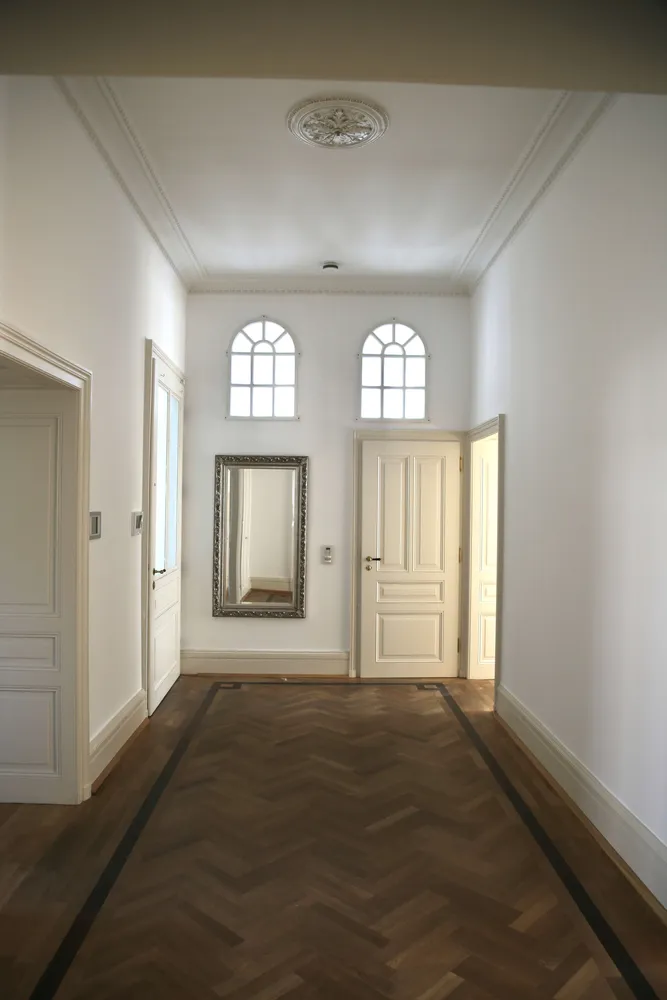 4 Zimmer Wohnung mit 180 m² in Frankfurt am Main – Bild 3