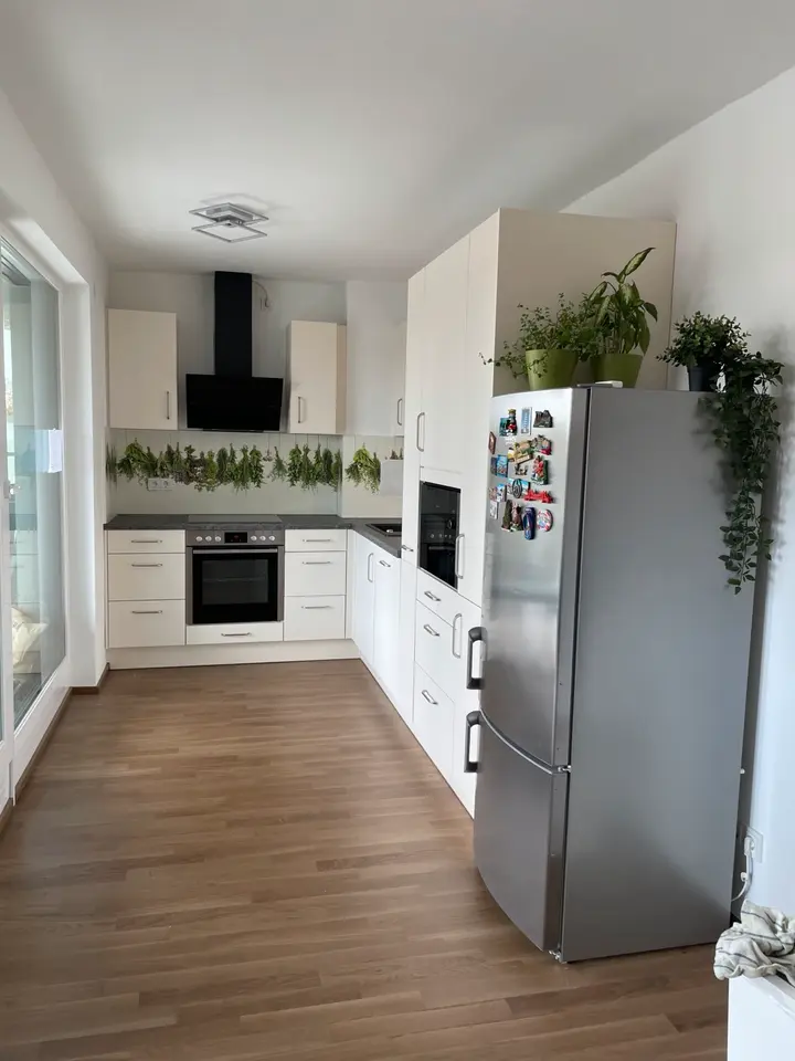 4 Zimmer Wohnung mit 78 m² in München – Bild 2