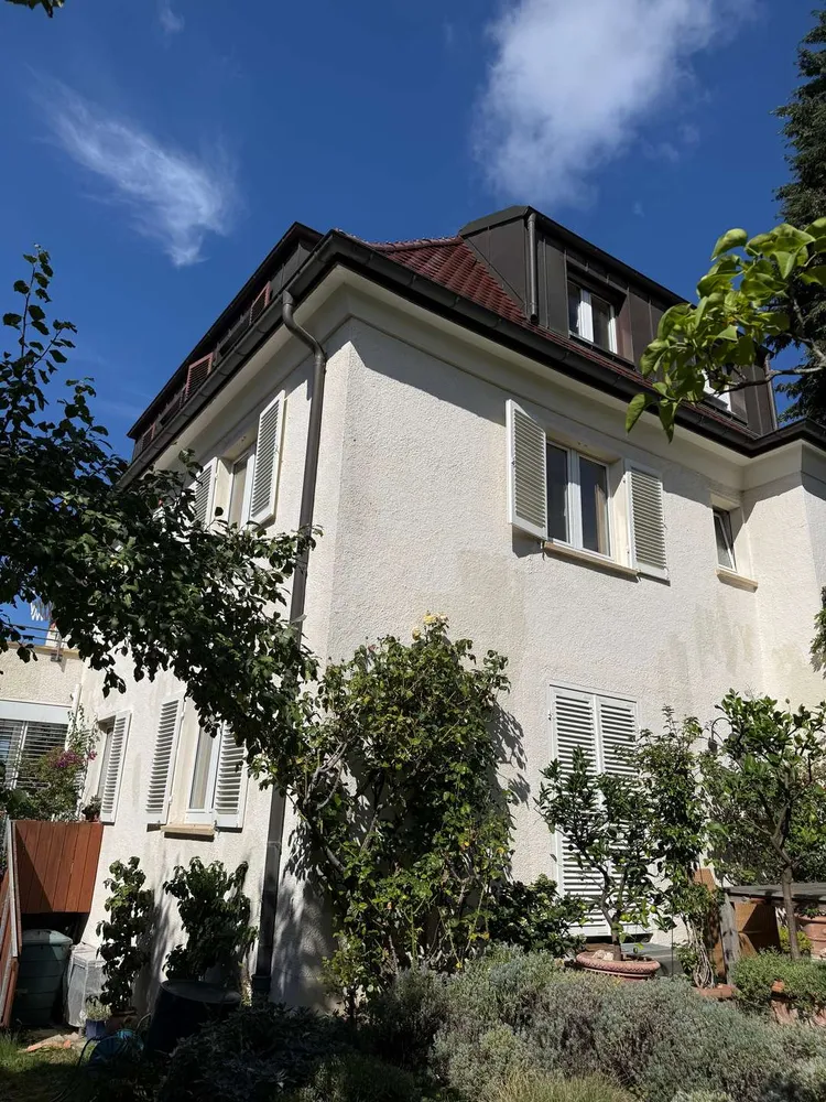 5 Zimmer Wohnung mit 105 m² in Stuttgart – Bild 1