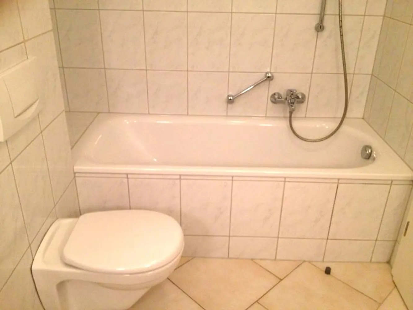 2 Zimmer Wohnung mit 58 m² in Wiesbaden – Bild 7