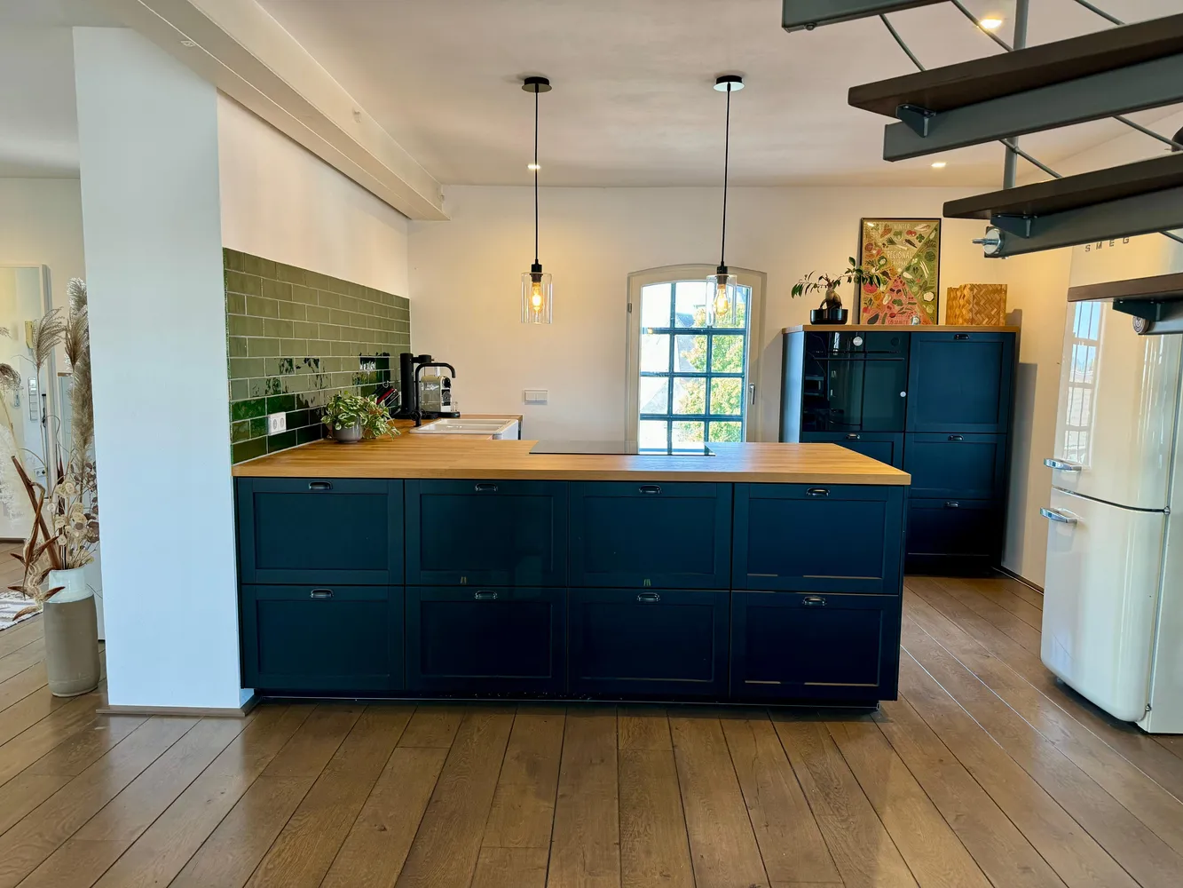 2 Zimmer Wohnung mit 137 m² in Köln – Bild 8