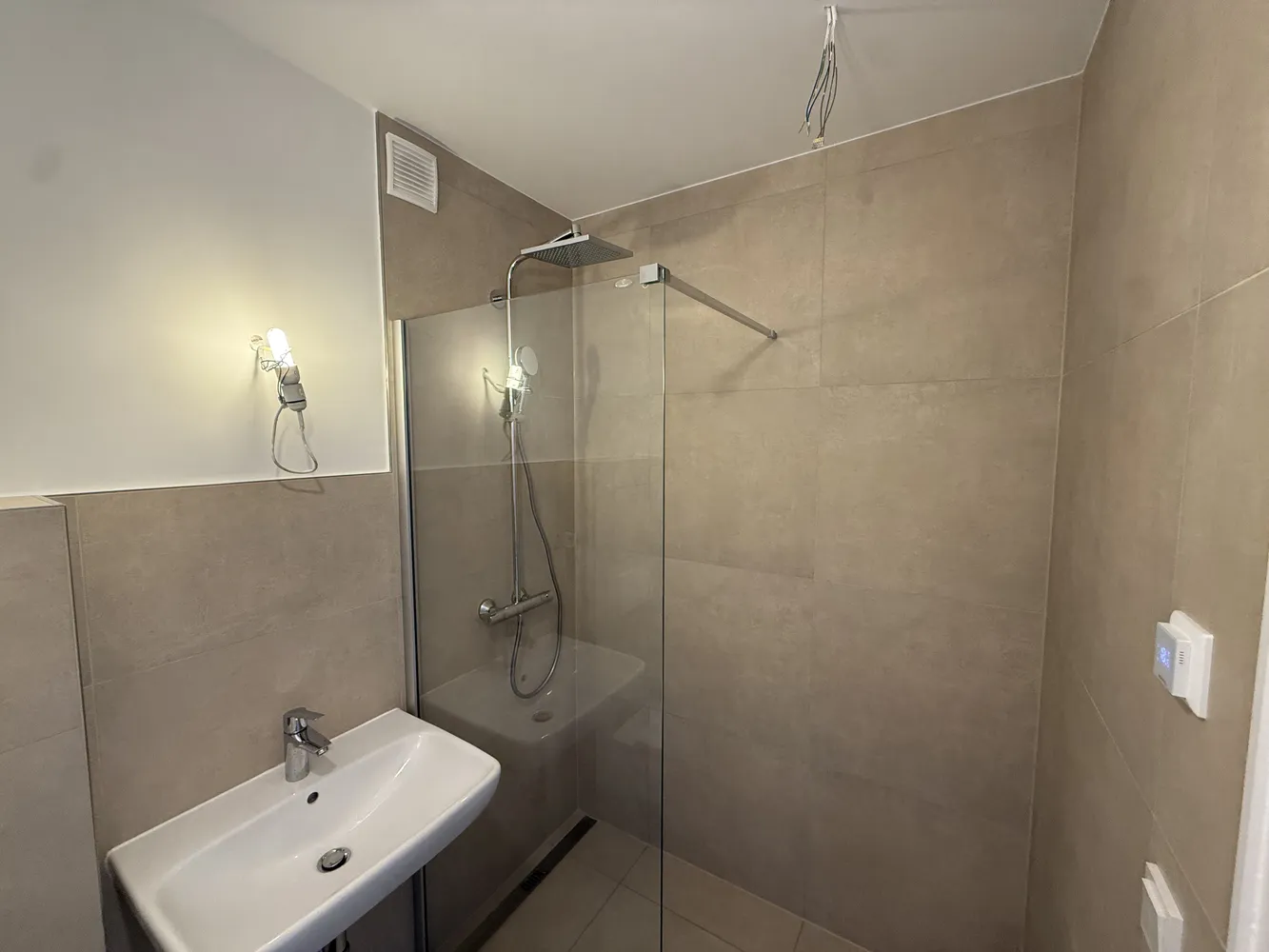 1 room apartment with 33 m² in Munich – Photo 11