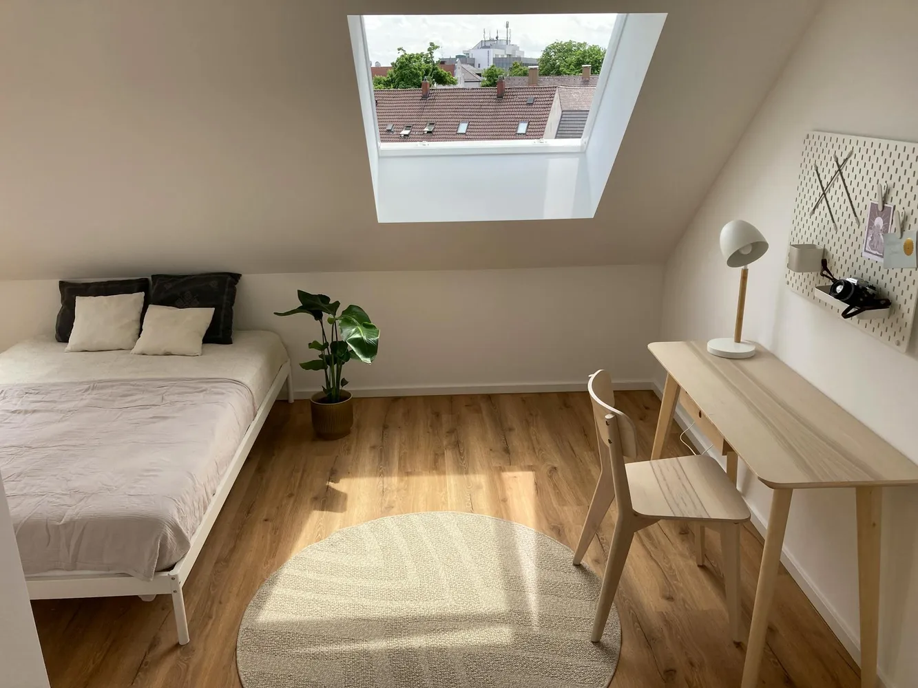 Shared room with 17 m² in Augsburg – Photo 1