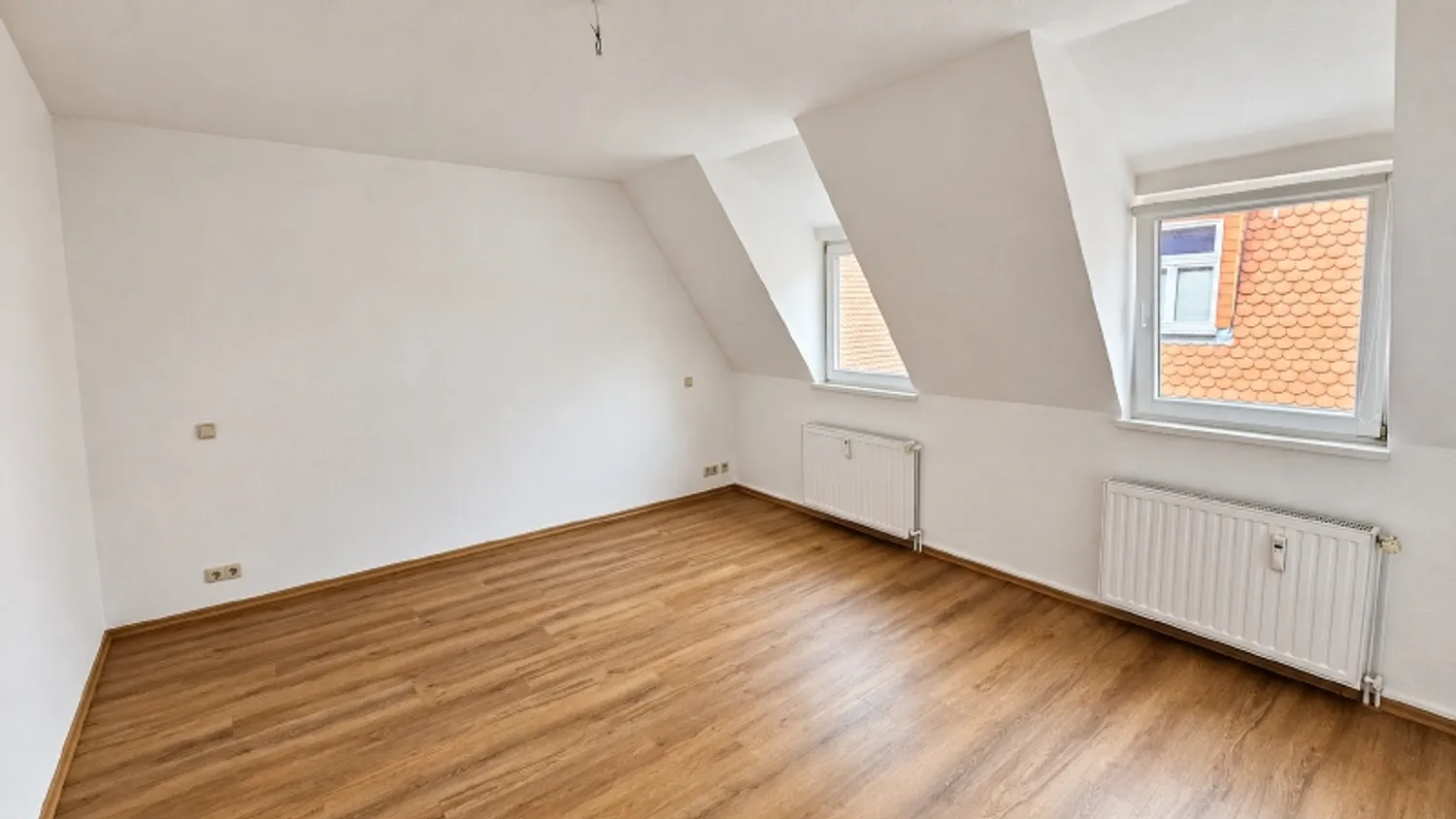 4 Zimmer Wohnung mit 98 m² in Erfurt – Bild 3