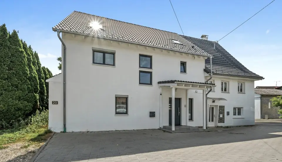 8 Zimmer Haus mit 200 m² in Tuttlingen – Bild 1