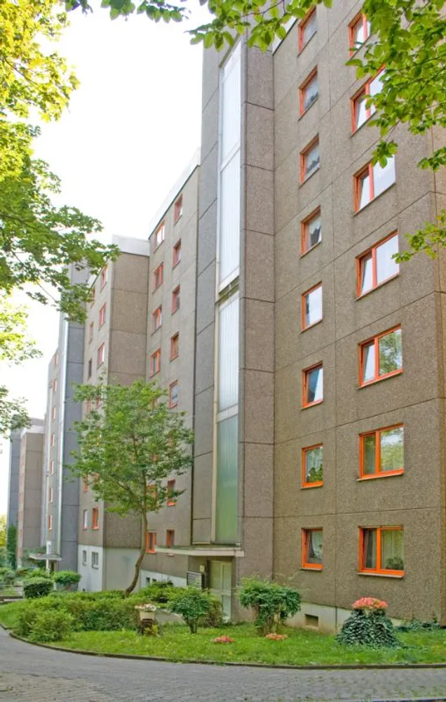 2 Zimmer Wohnung mit 58 m² in Wiesbaden – Bild 2