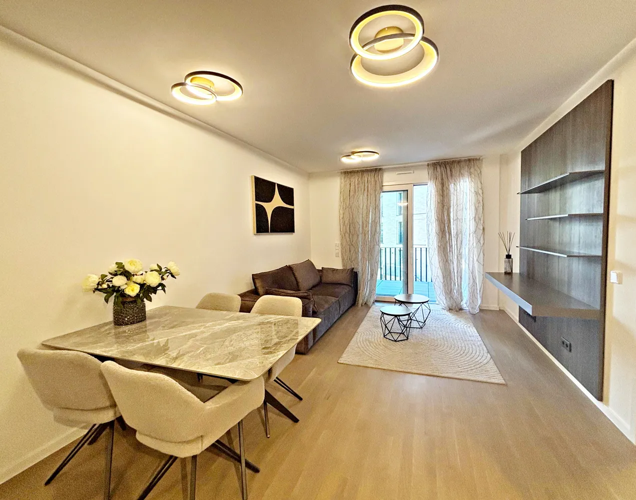 2 Zimmer Wohnung mit 52 m² in Düsseldorf – Bild 1