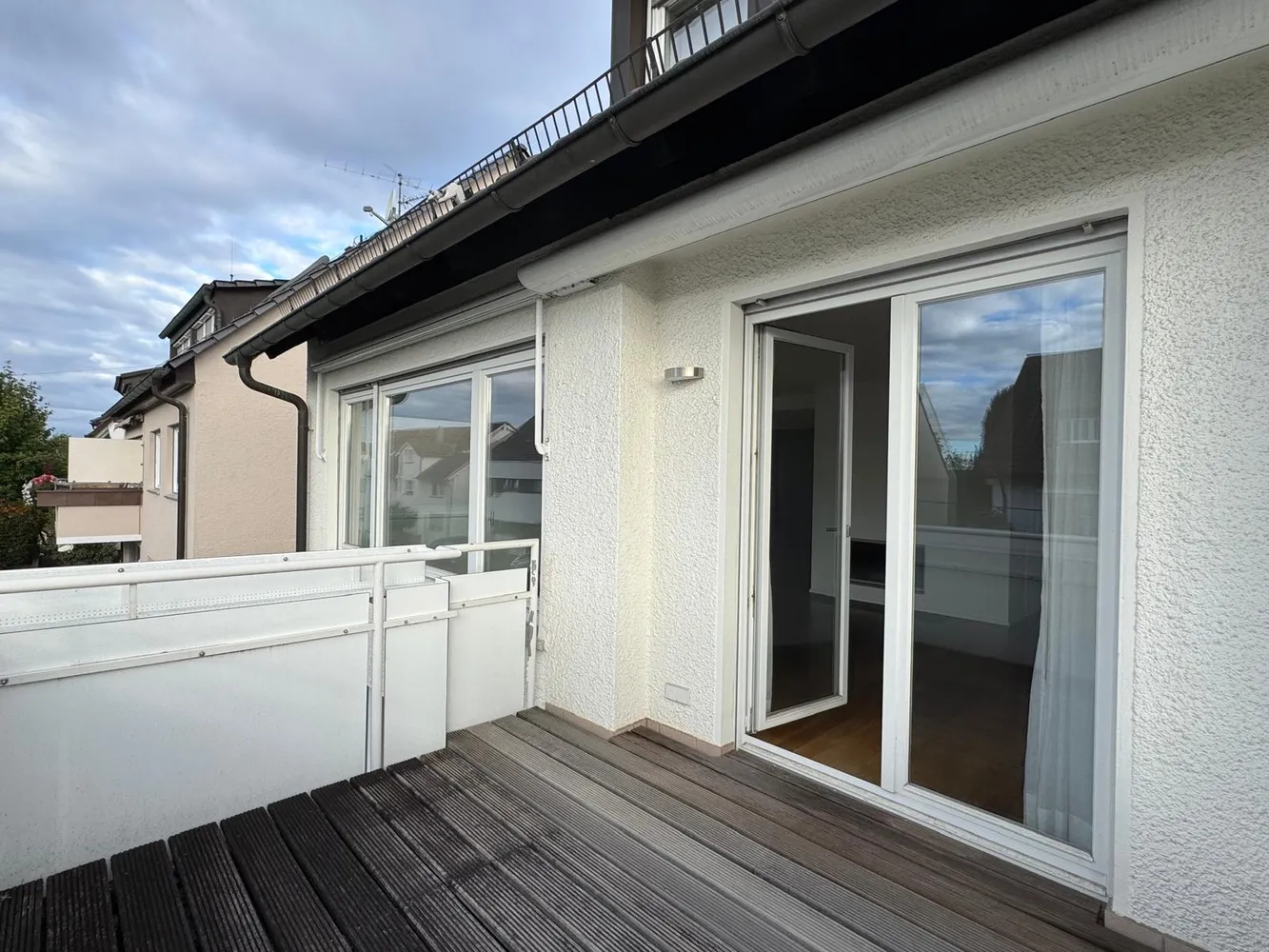 3 Zimmer Wohnung mit 97 m² in Stuttgart – Bild 4