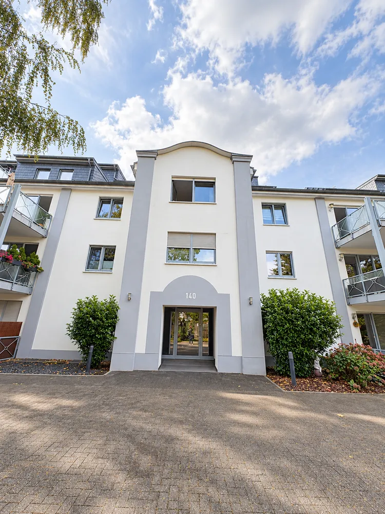 2 Zimmer Wohnung mit 84 m² in Düsseldorf – Bild 1