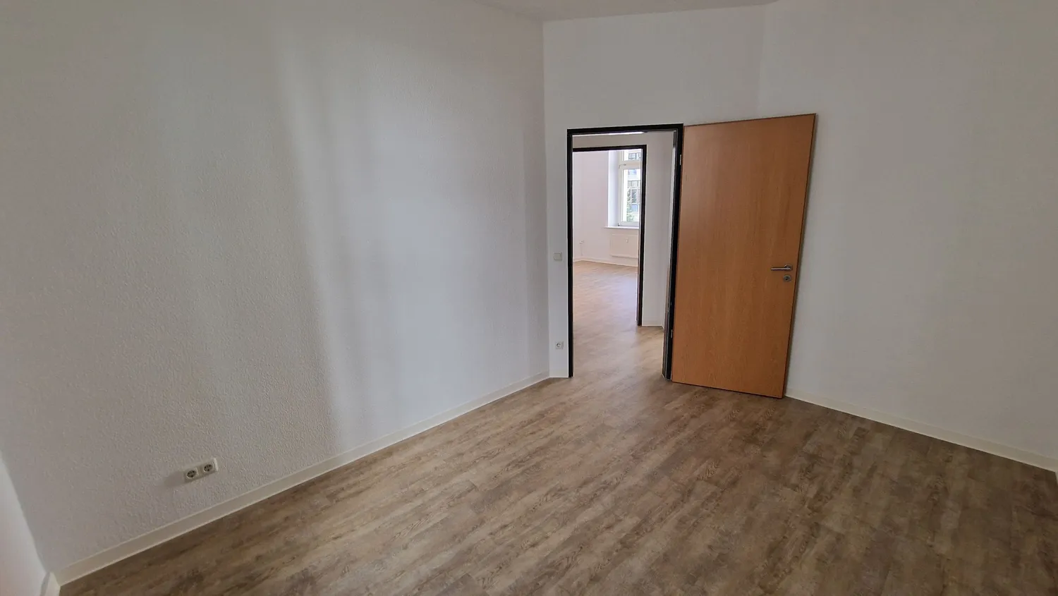 4 Zimmer Wohnung mit 120 m² in Magdeburg – Bild 9