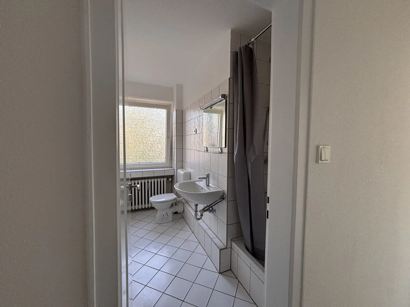 1 Zimmer Wohnung mit 28 m² in Duisburg – Bild 4