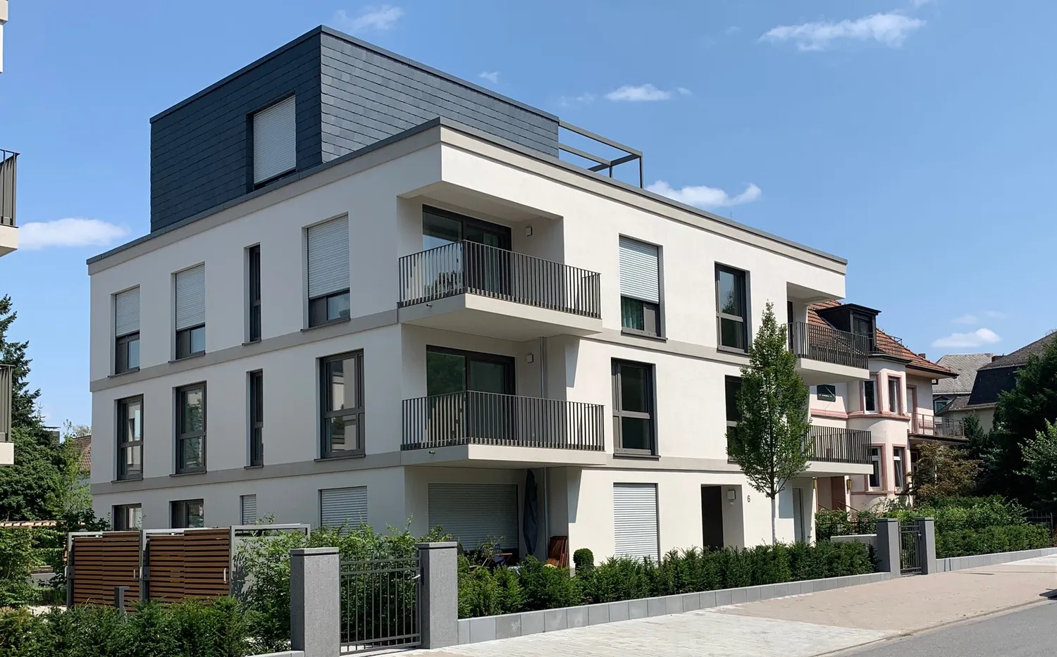 3 room apartment with 94 m² in Frankfurt am Main – Photo 1