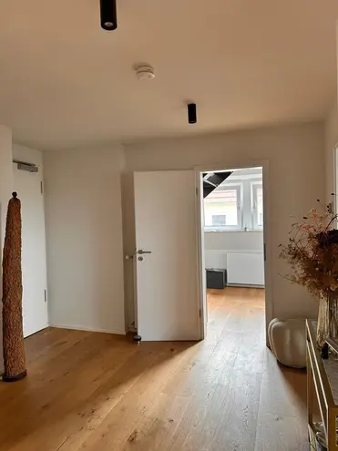 4 Zimmer Wohnung mit 135 m² in Darmstadt – Bild 3