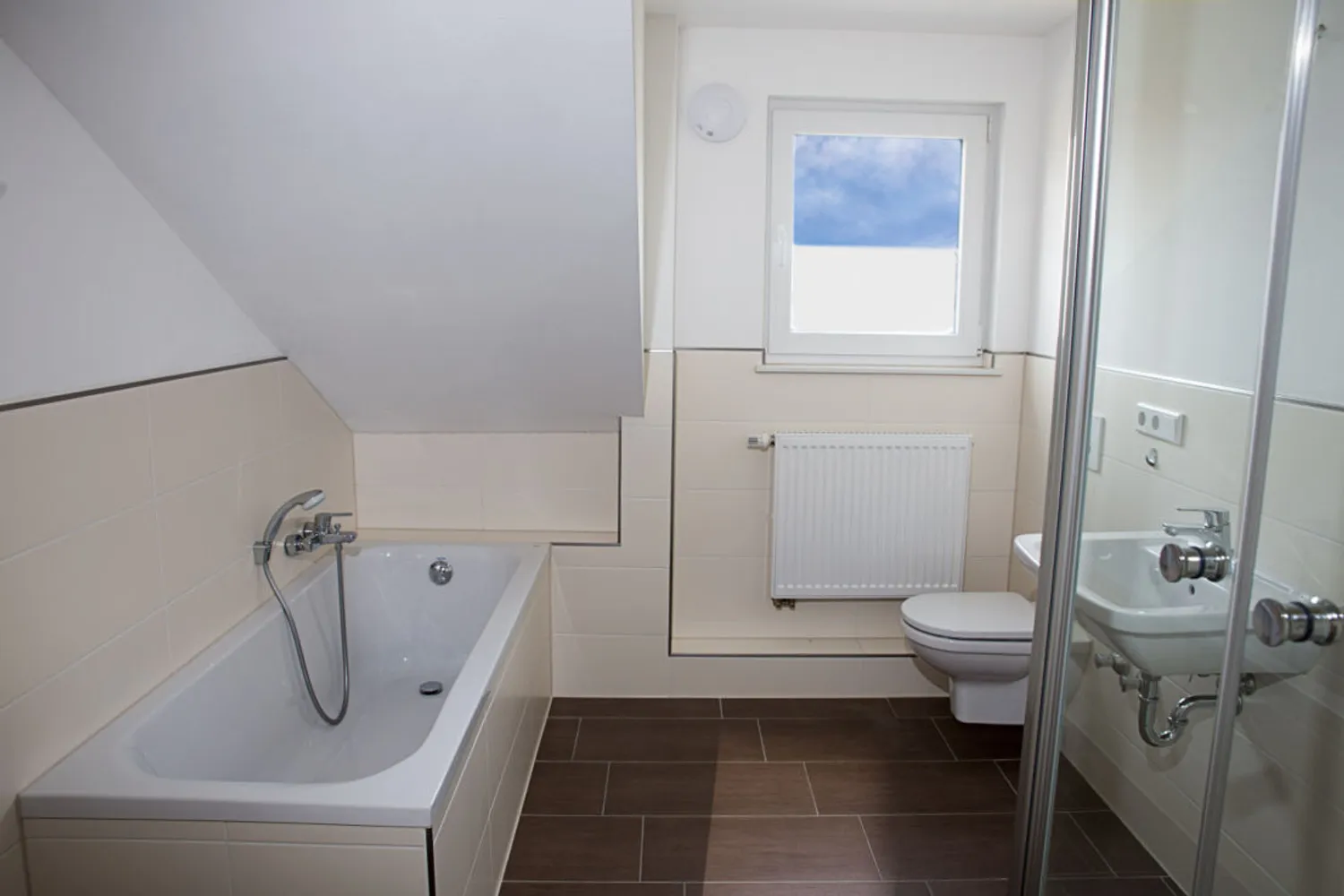 4 Zimmer Wohnung mit 76 m² in Marburg – Bild 4