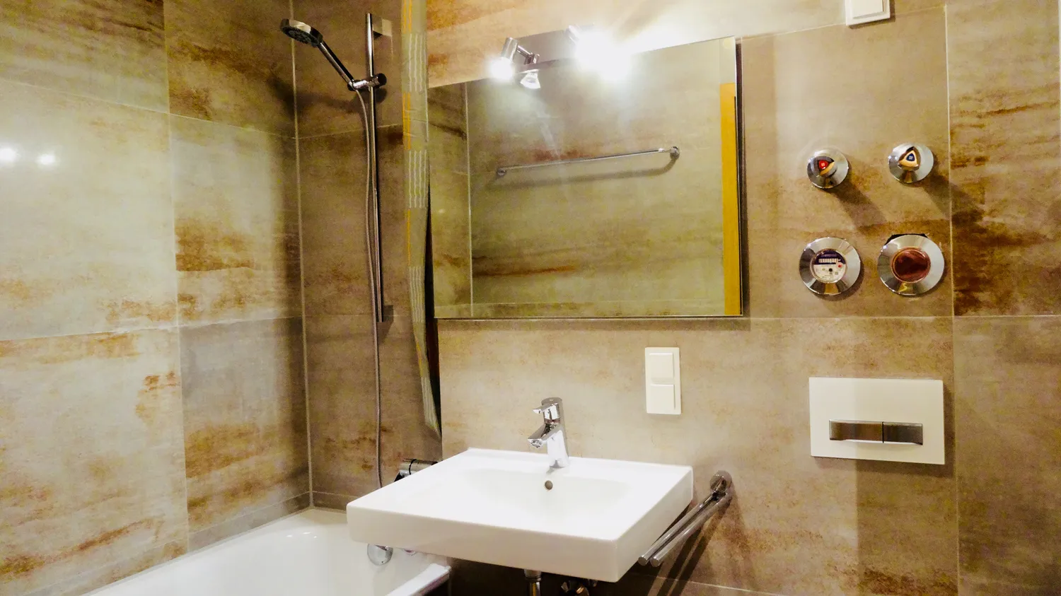 1 Zimmer Wohnung mit 40 m² in München – Bild 12
