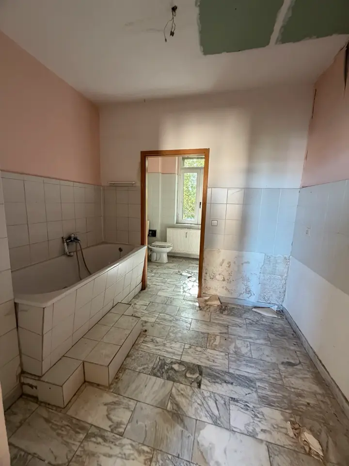 14 Zimmer Haus mit 240 m² in Zwickau – Bild 9