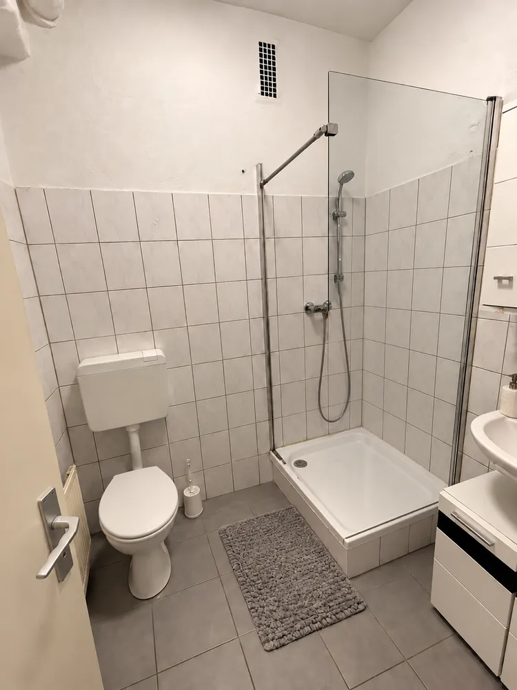 2 room apartment with 52 m² in Duisburg – Photo 4