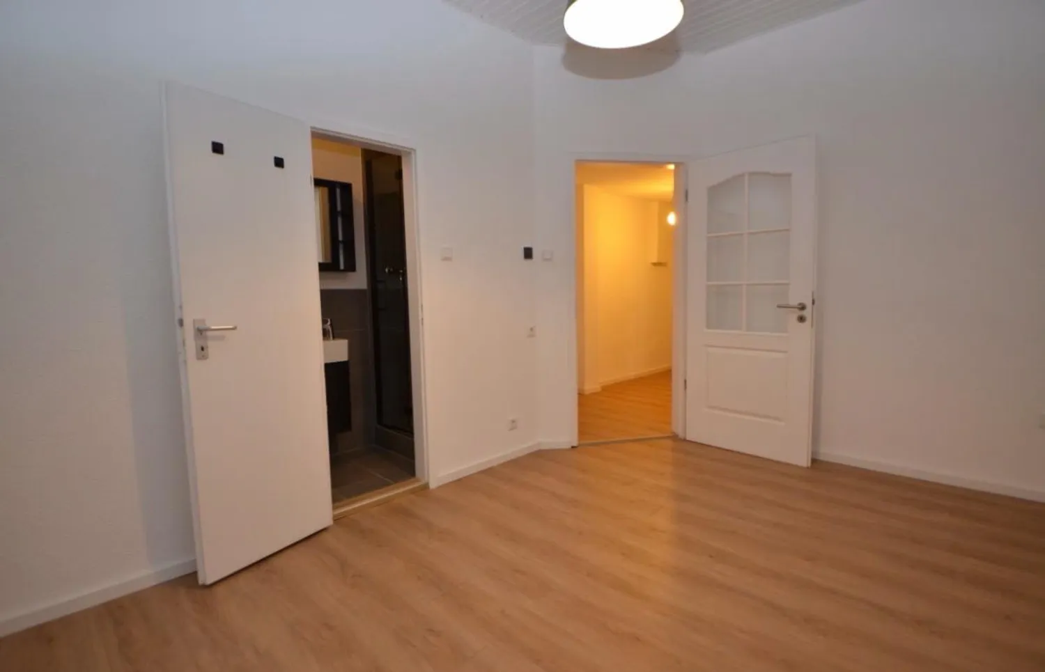 2 room apartment with 50 m² in Munich – Photo 3