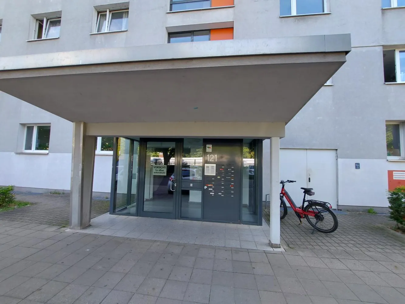 2 Zimmer Wohnung mit 54 m² in Magdeburg – Bild 4