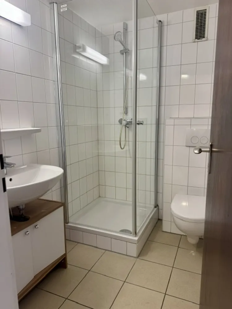 1 Zimmer Wohnung mit 32 m² in Köln – Bild 4