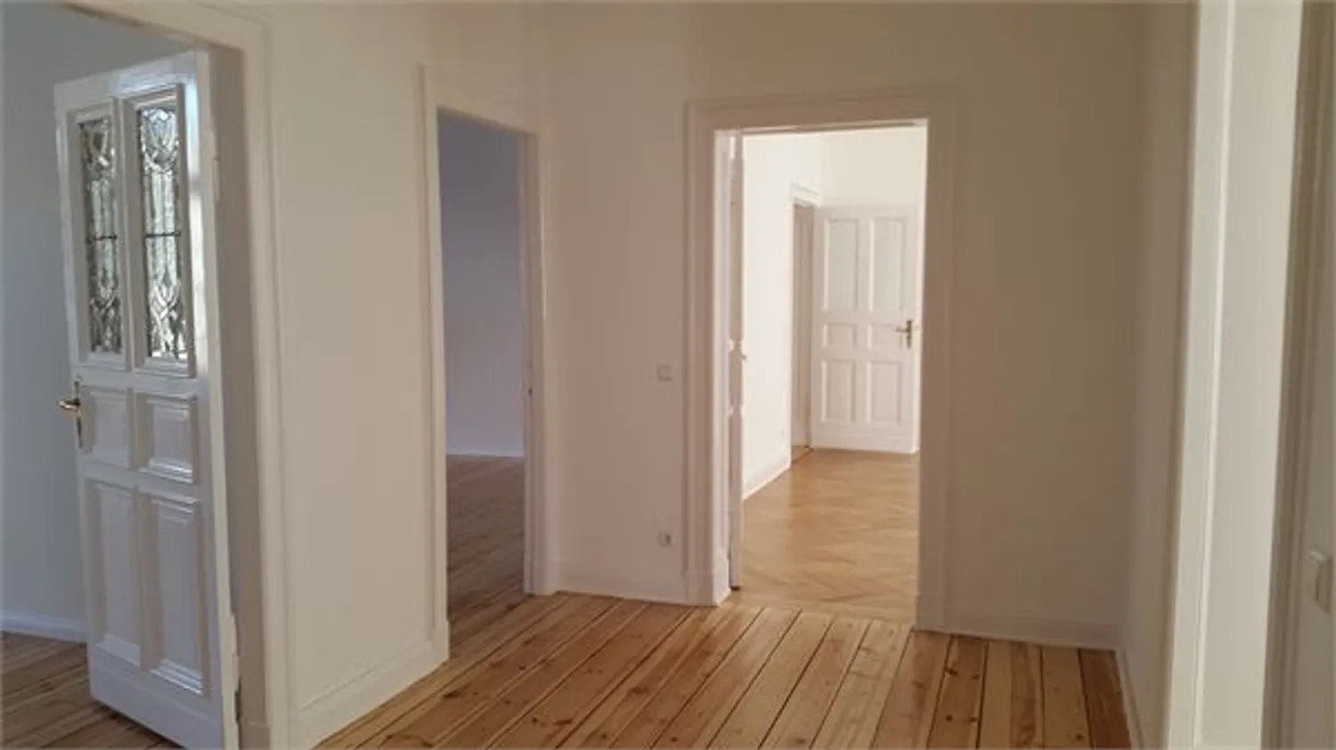 6 Zimmer Wohnung mit 184 m² in Berlin – Bild 12