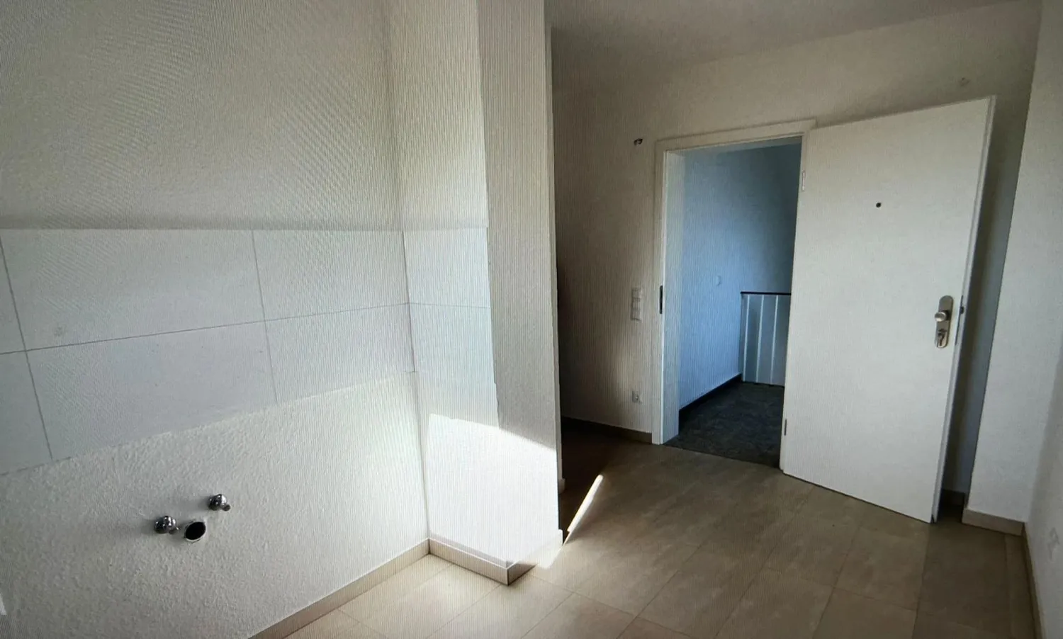 2 room apartment with 48 m² in Cologne – Photo 2