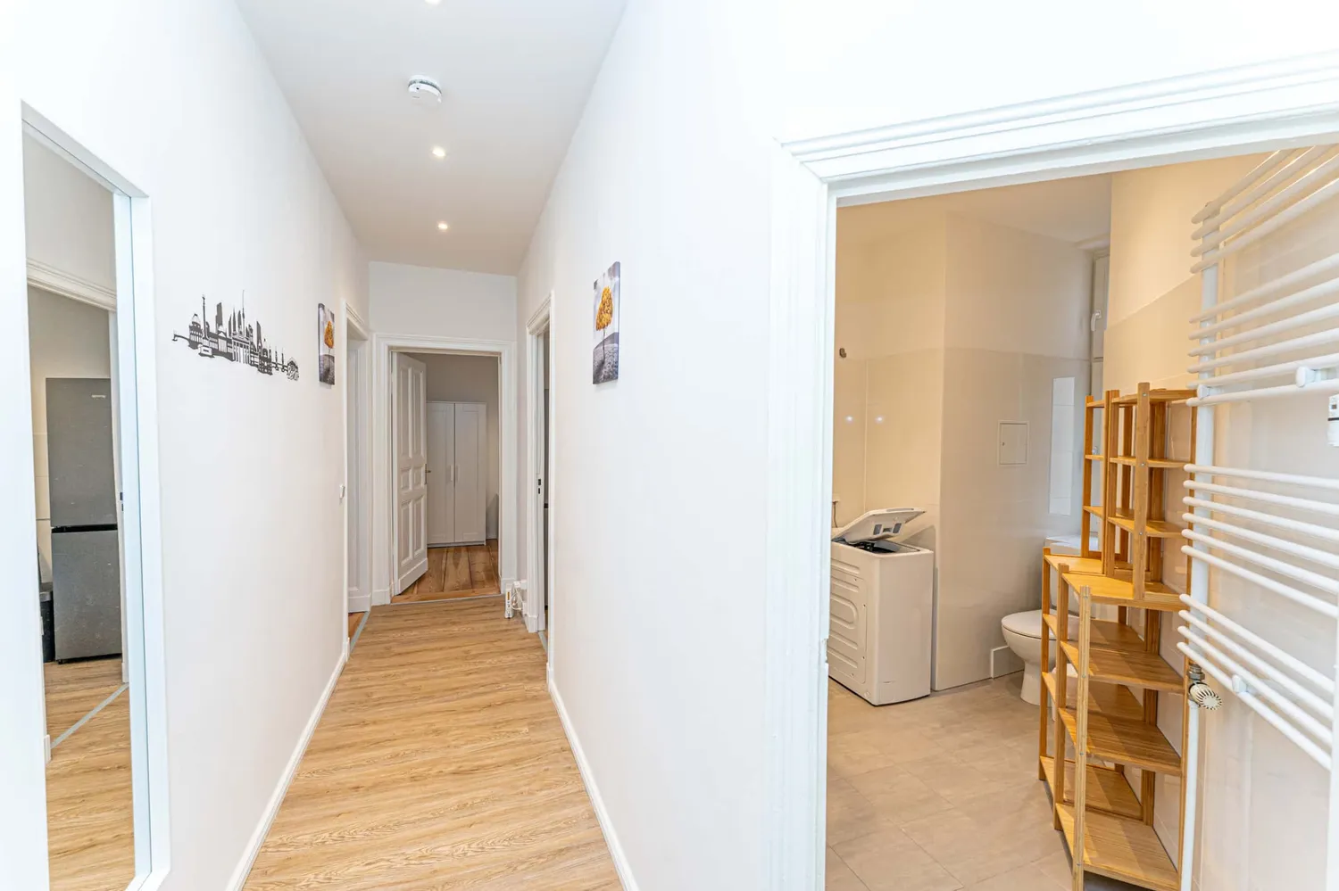 Shared room with 15 m² in Berlin – Photo 3