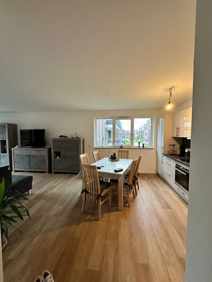3 Zimmer Wohnung mit 90 m² in Stade – Bild 2