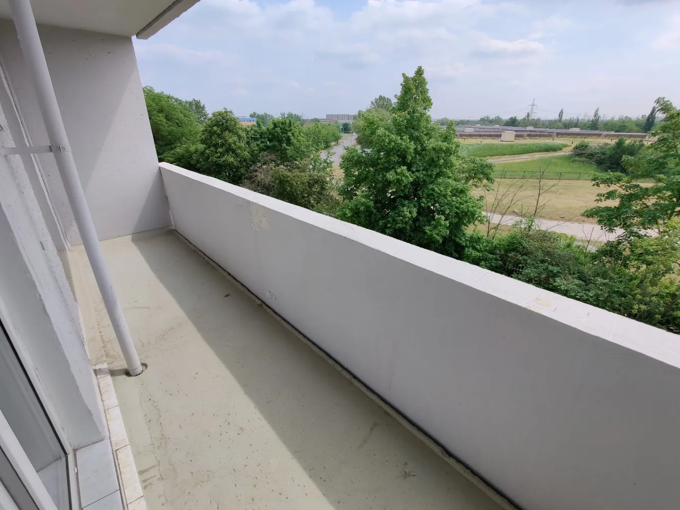 6 Zimmer Wohnung mit 119 m² in Halle (Saale) – Bild 5