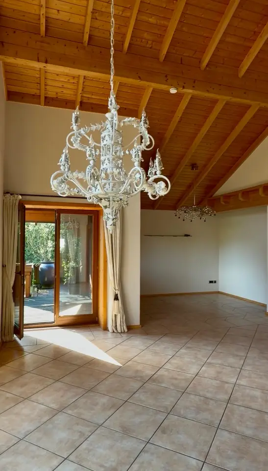 4 Zimmer Wohnung mit 145 m² in Arnsberg – Bild 2