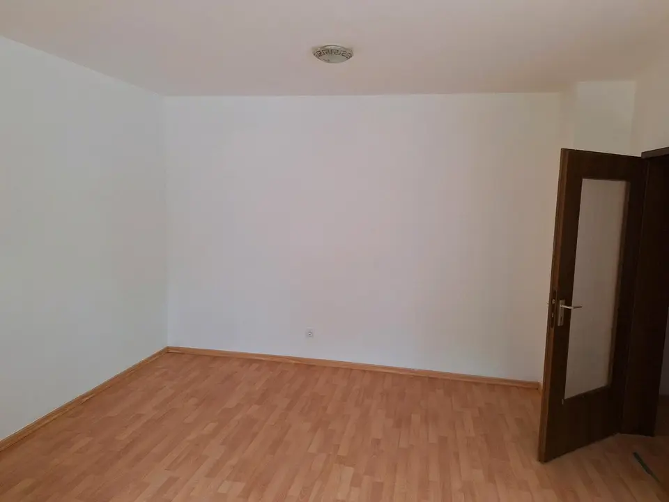 2 Zimmer Wohnung mit 60 m² in Saarbrücken – Bild 1