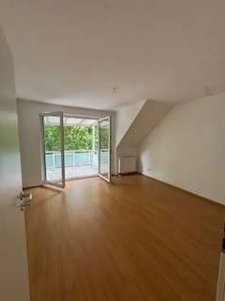 4 Zimmer Wohnung mit 70 m² in Duisburg – Bild 4
