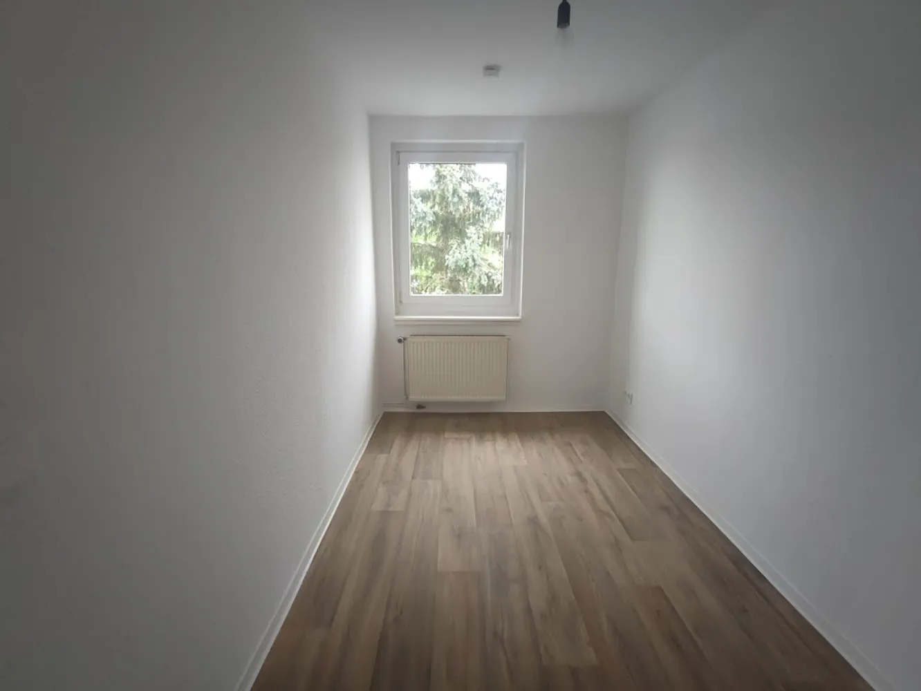 4 Zimmer Wohnung mit 73 m² in Merseburg – Bild 4