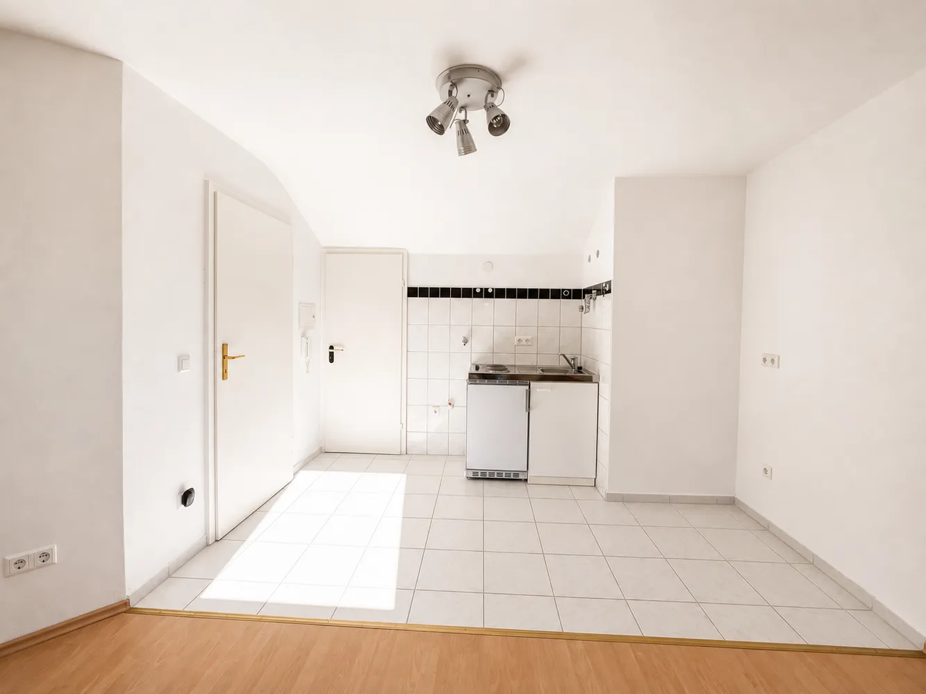 1 Zimmer Wohnung mit 23 m² in Pforzheim – Bild 2