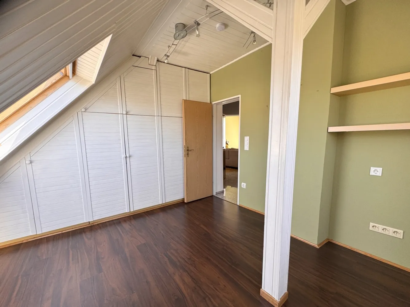 4 Zimmer Wohnung mit 95 m² in Essen – Bild 4