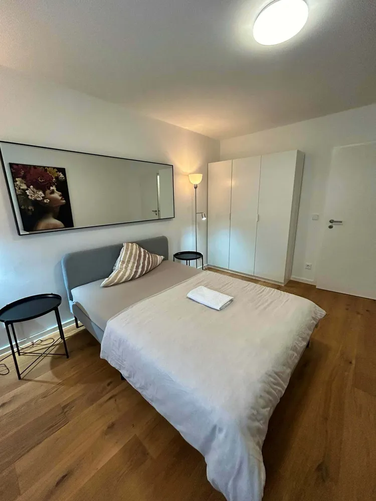 Shared room with 15 m² in Munich – Photo 4
