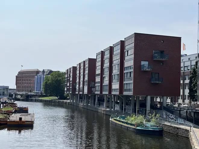 2 Zimmer Wohnung mit 74 m² in Hamburg – Bild 3