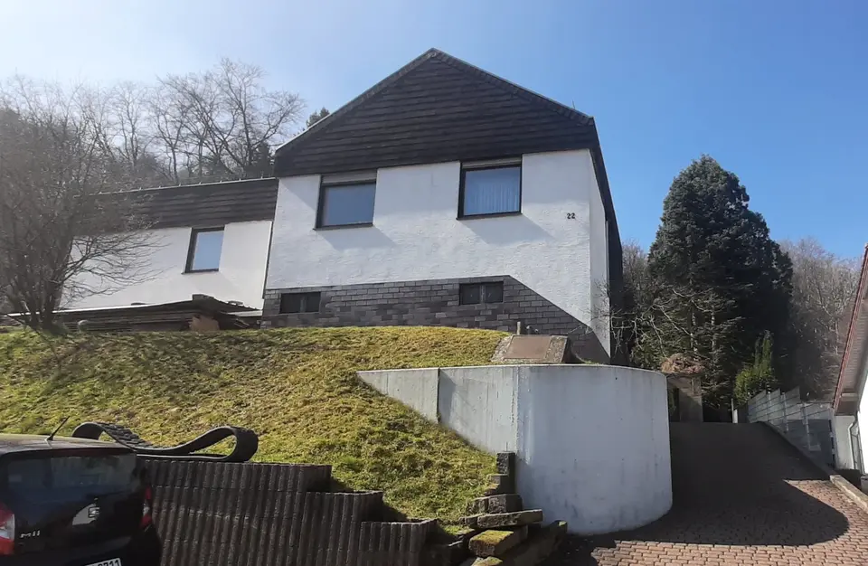 11 Zimmer Haus mit 244 m² in Saarbrücken – Bild 6