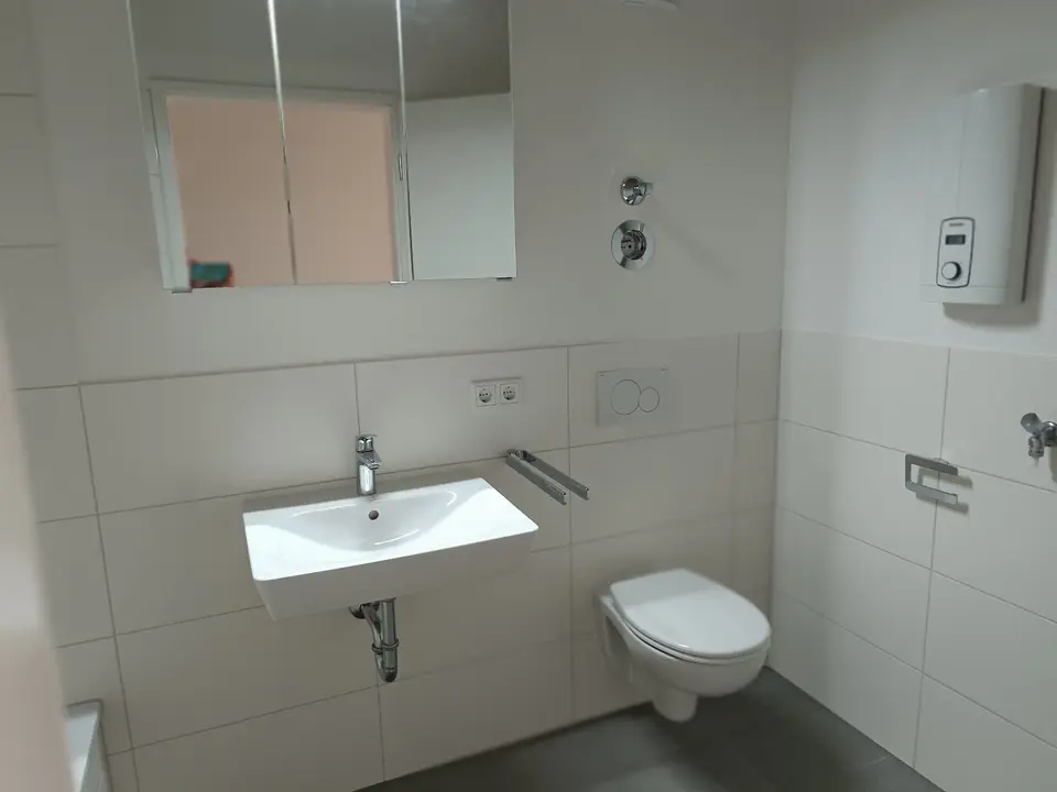 2 Zimmer Wohnung mit 90 m² in Würzburg – Bild 4