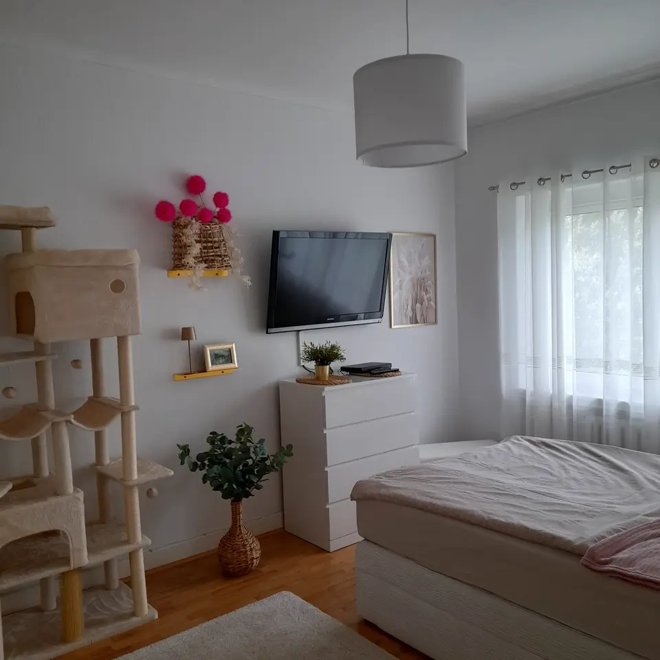 4 Zimmer Wohnung mit 93 m² in Celle – Bild 2