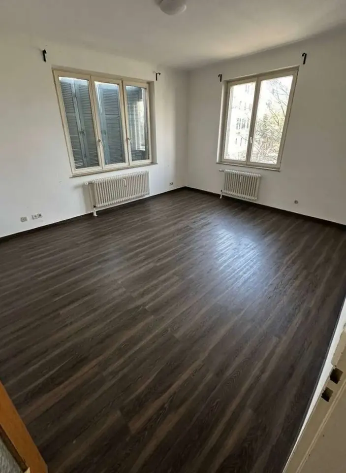 3 Zimmer Wohnung mit 13 m² in Stuttgart – Bild 1