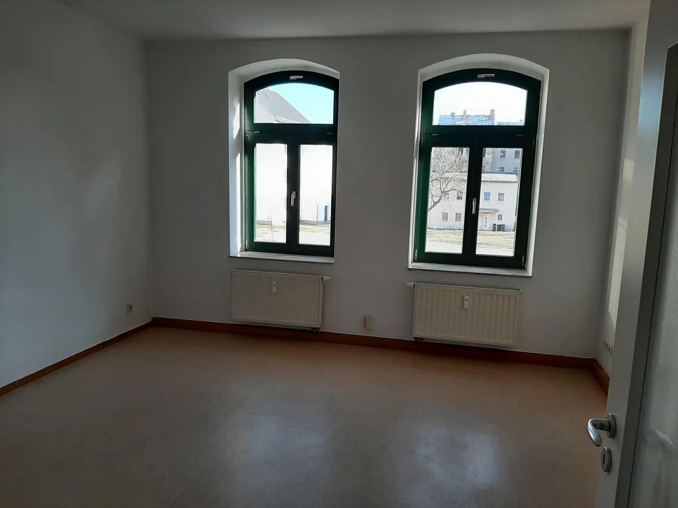 2 Zimmer Wohnung mit 49 m² in Weißenfels – Bild 3