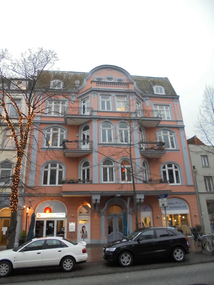 3 room apartment with 140 m² in Lübeck – Photo 1